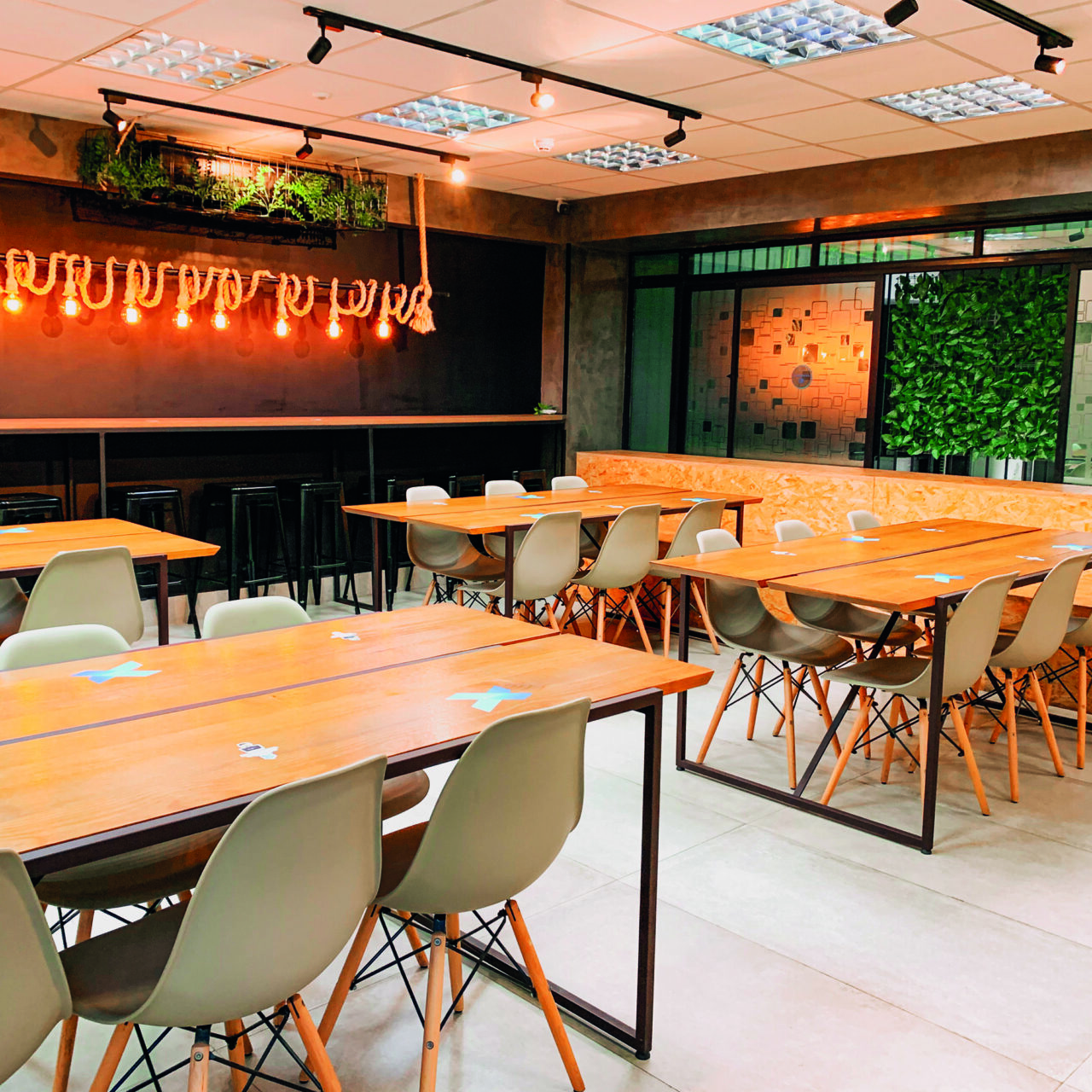 COWORKING C1 - Rua Renato Paes de Barros, 618